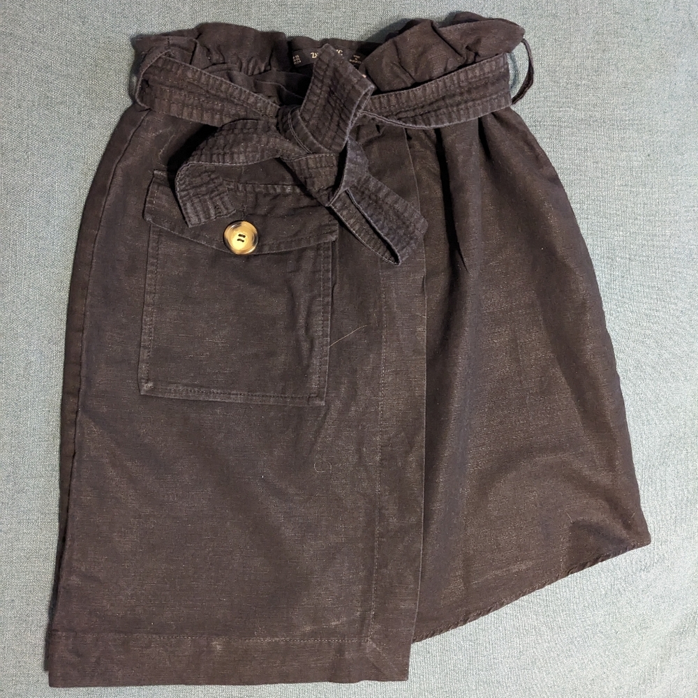 Zara Black Elastic Waist Shorts